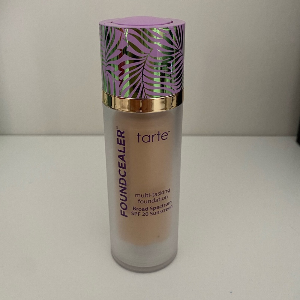 Tarte Babassu Foundation SPF 20 - 345 Medium Sand